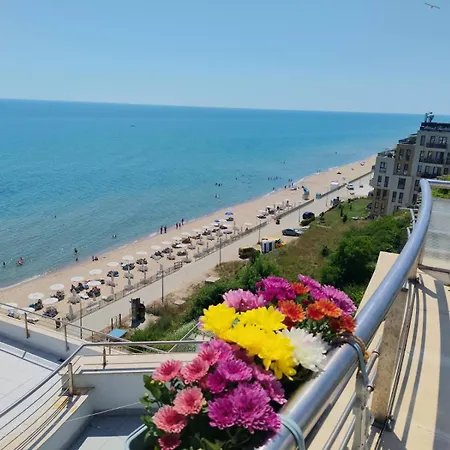 Apartament за гости аврора вю в917 Obzor